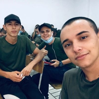 🍒 18~años 🍒
Colombia🇨🇴