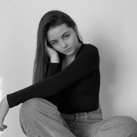 D I A N A V E 🌙 (@dianaveart) 's Twitter Profile Photo D I A N A V E 🌙 (@dianaveart) 's Twitter Profile Photo