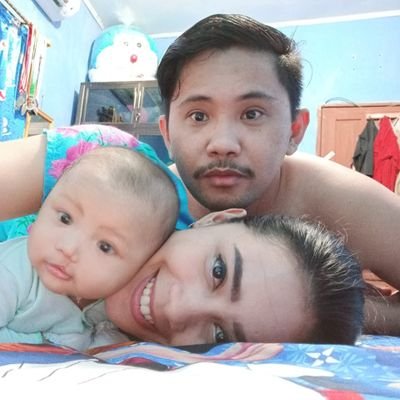 asrahJS's profile picture. MomDad ({}) || my job is to fly around the world ✈