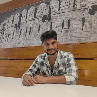 ShivaBaddhi's profile picture. Memes💓  #SRH🏏  Ambivert person...