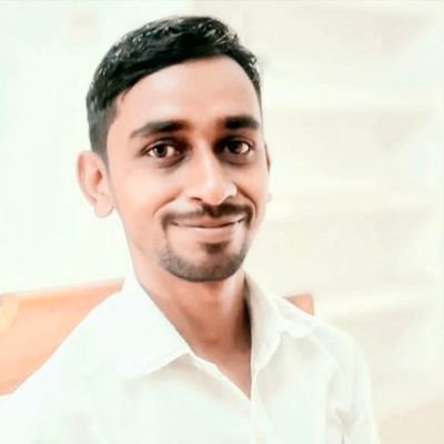 आधी लिखूंगा मगर हर बात लिख दूंगा आधी लिखूंगा मगर हर बात लिख दूंगा. मेरे पीठ के पीछे बुराई मत करना. अगर उठा ली कलम तो तेरी औकाद लिख दूंगा ✍️