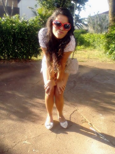 Sintonize sua vibração,não há tempo pra viver em vão. ♪