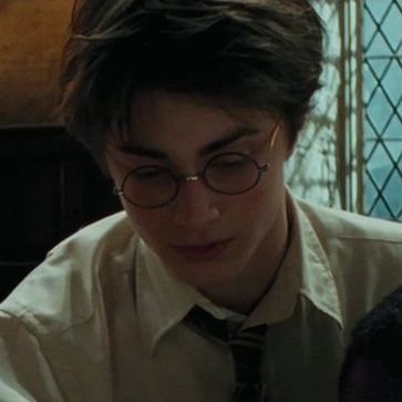 twevelvet's profile picture. 