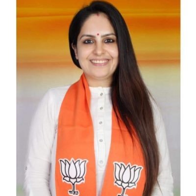 Social Activist 🇮🇳॥ Media Cell incharge, BJP woman Wing ,Founder of Paramaarth Foundation