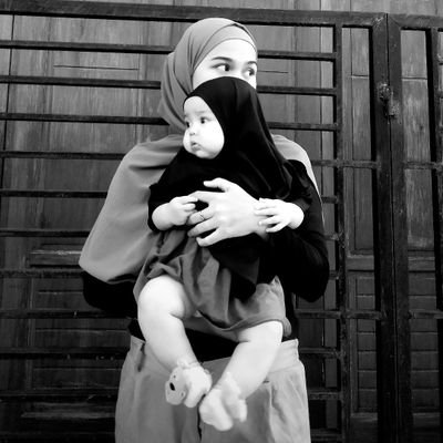 iMelza_M's profile picture. 