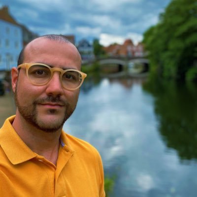 carryingbanner's profile picture. #London based. #Marseille, born and raised. #Broadway fan. #ClassicalLiberal 🇬🇧🇫🇷🏳️🌈 Sometimes lost in the Twitter maze.