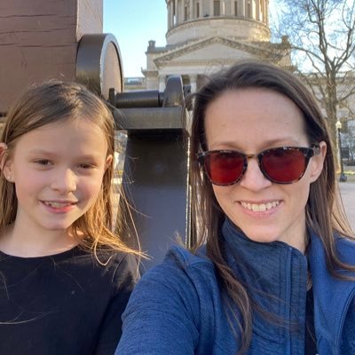 jennifernoel's profile picture. 