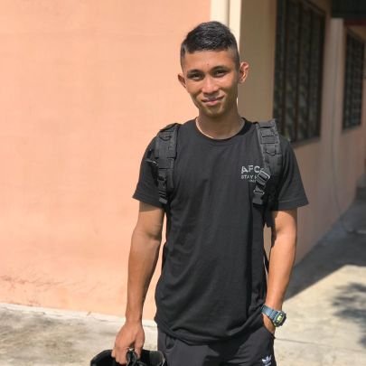 Eiff1999's profile picture. hmm