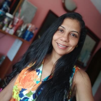 💋CacikaGuerrera💓Lunática🌑MiPazLasMontañas 🏞MiAlegríaLaPlaya🌊MiHogarElRío💦Hija De esta tierra Venezuela💛💙❤〽