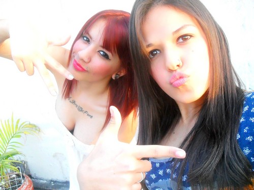 Fernanda Gimenes & Aline Sozonov; cantoras de rap, atrizes, compositoras, diretoras e acima de tudo #boaboa (H) ♫