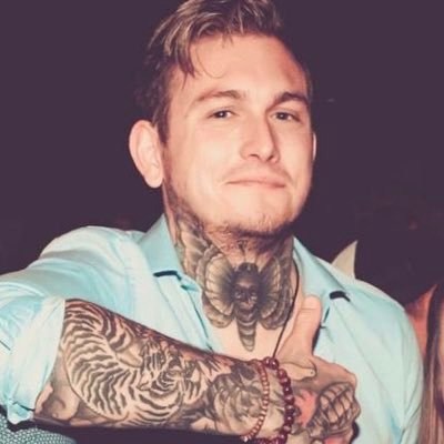 🎧 Music Producer ✍🏻 Lyrics Writer 🎼 Beat Maker 📖 Blogger 👩🏼🎤#5 NZ Song x 1 👨🏼🎤#1 Bubbling Songs x 2