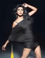 Huge Priyanka Chopra fan, Her Twitter Rockstar......Like SRK, Shahid Kapoor, Ranbir Kapoor, Harry Potter....etc