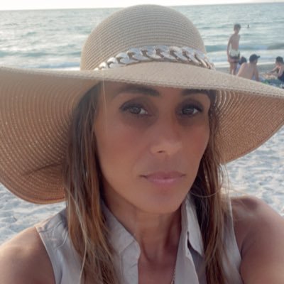 ZTOUENTI's profile picture. Responsable des partenariats