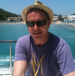 Simon Ashdown net worth
