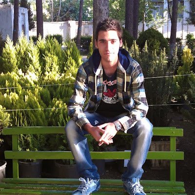 farshad8256's profile picture. 