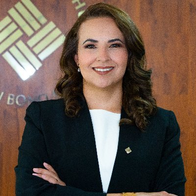 Apasionada de formar para transformar, creo en una universidad humanista cristiana para servir a la sociedad, Rectora de la Universidad Anáhuac Cancún