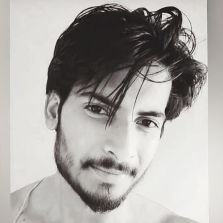 Soumya7247's profile picture. Carpediem ✨