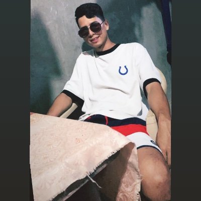 - Estudiante de Psicología 🧠📚 - Emprendedor 🧰💎