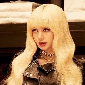 mostly a spam account for Lisa | she/her | i stan women, skz, and taekook | alt/backup: @lalalxlisa