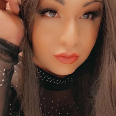 🔞NSFW content 🔞 ▪️Trans🏳️⚧️Single💅🏻♌️Curvy latina▪️Discovering myself one day at a time 🌸💕 Click the link below to follow me every where else 😘💋❤️