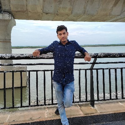 Iambiipinkumar's profile picture. Student☺️