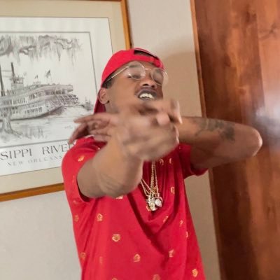 Hey my name is UG4L_E3!!! Im a rapper coming out of Sacramento. If you do music or want to collab just HMU! Music is my life! #DontSleep
