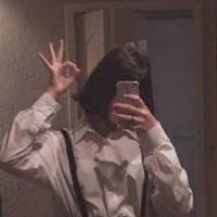 Roze~` (@b_8_8_) 's Twitter Profile