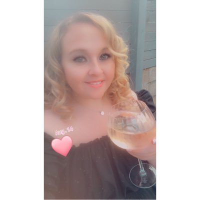 erin_rennie27's profile picture. Erin Rennie 
Scotland 🏴󠁧󠁢󠁳󠁣󠁴󠁿