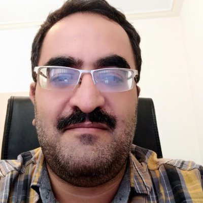 داد جاروبی به دستم آن نگار / گفت کز دریا برانگیزان غبار
باز آن جاروب را ز آتش بسوخت / گفت کز آتش تو جاروبی برآر