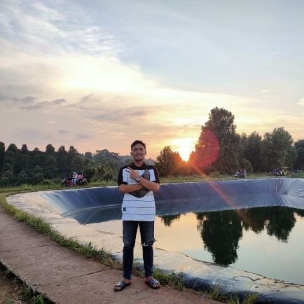 YudiPrakoso_04's profile picture. nothing is impossible as long as you try