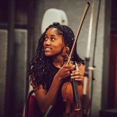 aminata_km's profile picture. 