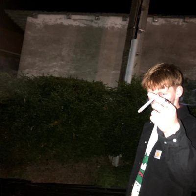 blo_oz Profile Picture