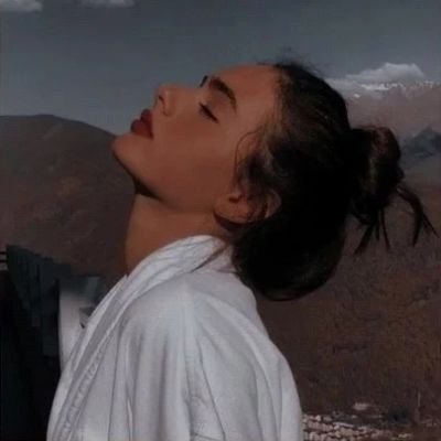 Zainabb61868789's profile picture. 