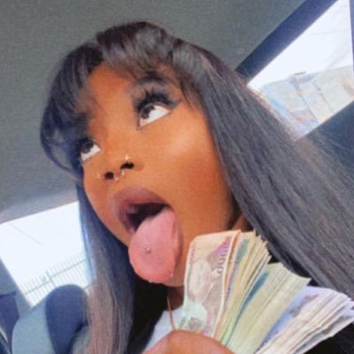 badfreaaak's profile picture. I Come On Here When I’m Horny Asfff 💦 | Feel Free To Dm 💋🏳️‍🌈! | 18 and Over 🔞😍 | Freaky Typa Shii 👅💦