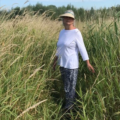 jokeproper's profile picture. Beeldend kunstenaar I Artist I artteacher I Columnist I IJssel I Schrijver I Workshops I  I kunst I schilderijen I art I