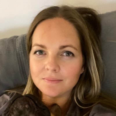 Zimbabwean living and teaching in Dublin, Ireland // She/Her
