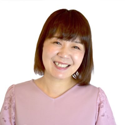 恋愛依存で苦しい方の心を無意識から整えて、自分らしく恋愛を楽しめるあなたに変身するお手伝いをしています💐セッションのお申込みは公式LINE内専用フォームにて受付けします💌 公式LINE（https://t.co/lzZBqmUo8M）🍀