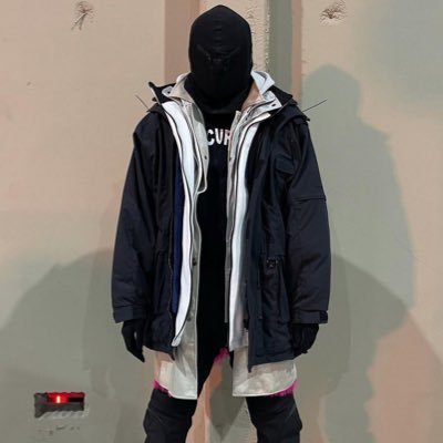 umer9raz's profile picture. 😅