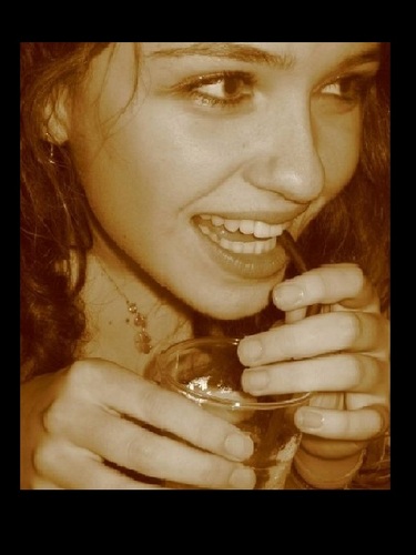 ZaraJoCa's profile picture. https://t.co/BpMxt3NagD.