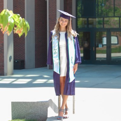 meaghanmackay's profile picture. UConn alum 🤍♎️💭