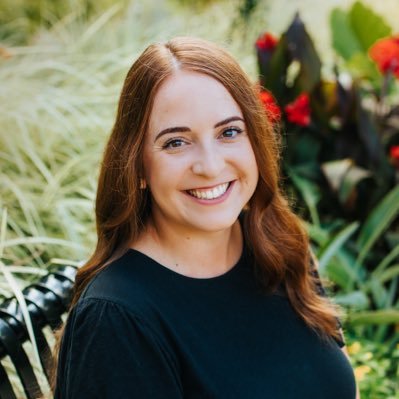 ThrelkeldKatie's profile picture. 👩🏻‍🦰✨🐗🌽⚾️🇺🇸🍷🏌🏼‍♀️🦉🛫🗺👂🏻🧠🗣 Clinical Assistant Professor, Yeshiva University. Mentor, MedSLP Collective. Education, Forbes AAC.