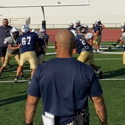 St Paul High School LB’s Coach.  USMC Combat Veteran, Strength and Conditioning Coach,  Business Owner Focused on Faith, Family and Building the next Generation