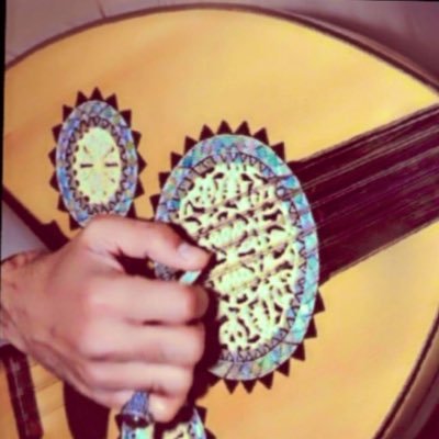 naifQ8880's profile picture. من وين مالفيت وجهي تمنيتك ..     احسبك مثلي في غيابي إتمناني m🫀