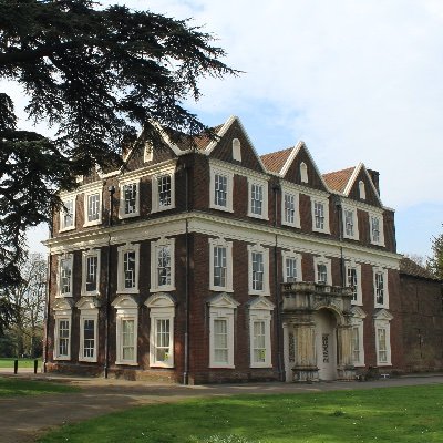 Jacobean Manor House in West London. The House is managed by @LBofHounslow and reopened in summer 2023 after a five-year refurbishment 🏡