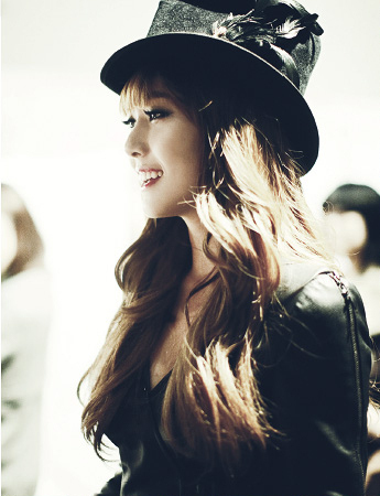 MaiHyunLee's profile picture. 안녕! 내 이름은 마이 현 이었습니다. 우리가 할 수 있기를 바랍니다는 친구 (o^_^o)Before anything else im a S♡NE. Extremely Sica biased (proud Gorjess Spazzer, yo lol)+ Gi Kwang is my soulmate