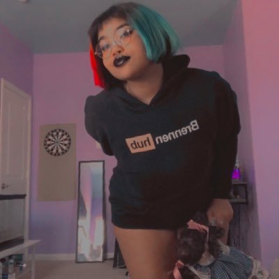 glhf. ~ | 18 | just a small streamer tryna make it lol | they/it | i love u :0