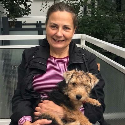 My mum Heike and I 🐶 Lotte (a little Lakeland Terrier lady) use this account together because most followers are only interested in me anyway 😁😉