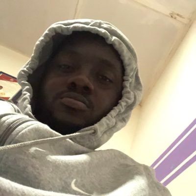 When the frogs 🐸 infront fall in a pit, others behind take caution 🌞