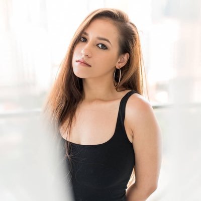 chaymarshall95's profile picture. 👀