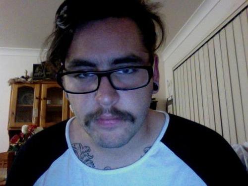 I live on the Central Coast. I like stuff, I play the guitar. Thats it.